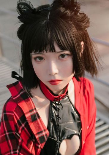 少妇被脱得精光调教_DVD高清完整版播放