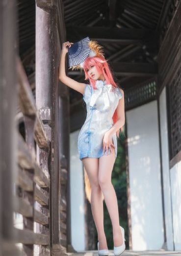 女邻居的大乳中文字幕电影_HD免费观看超清