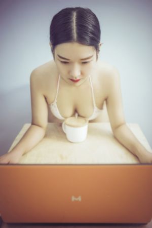 成人伦理电影网站_BD英语电影在线观看