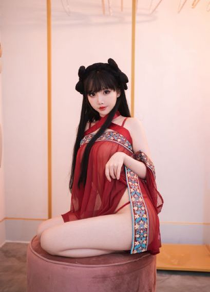 邻家妻子_4K动漫在线观看